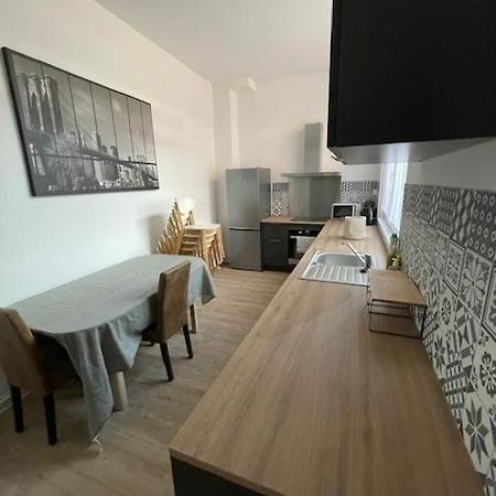 La Leonce, Superbe Appartement Plein Centre Armentières Exterior foto